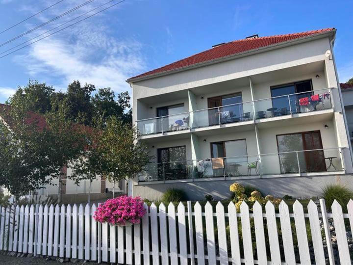 Tramonto Apartments Zator Przeciszow Dış mekan fotoğraf